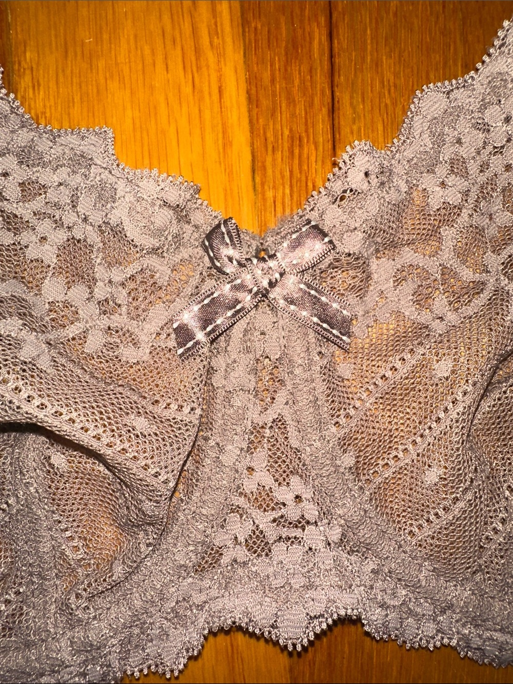 NWT Chantelle Lace Underwire Bra in Taupe - Picture 8 of 9